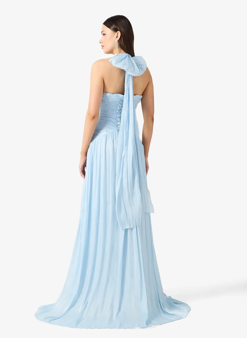 جينجر بوتيك فستان بياقة هالتر وخصر منسدل